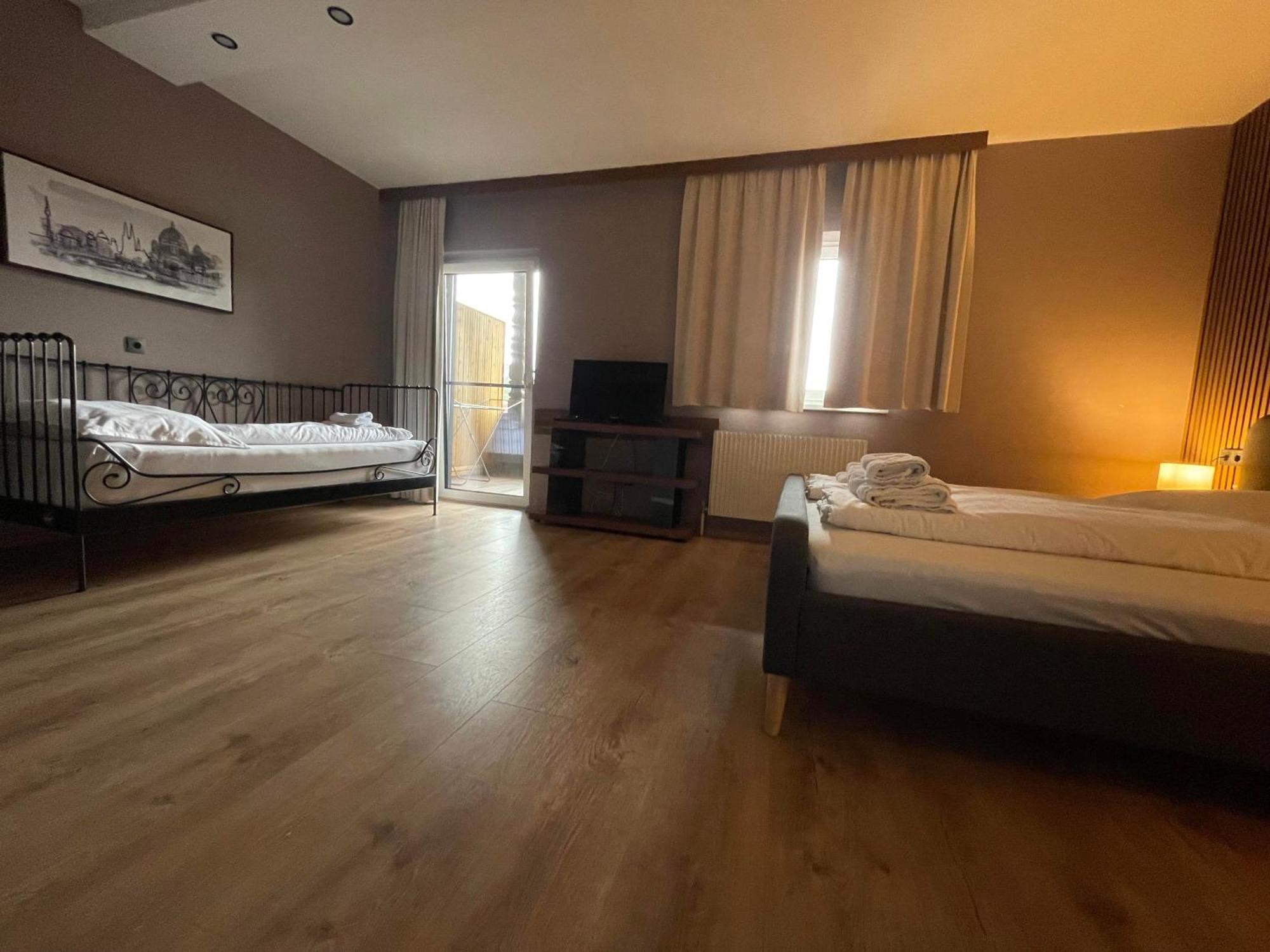 The Art And Sporthotel Инсбрук Екстериор снимка